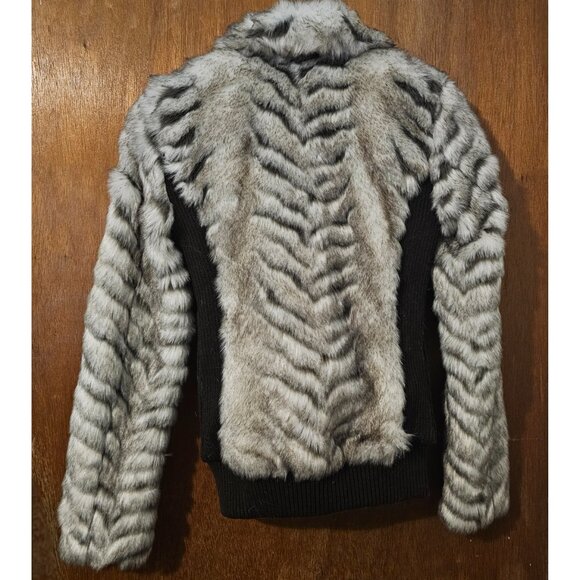 Vintage Guess XS Tipped Blue Fox Chevron Faux Fur Coat with Knit and Leather... - Picture 3 of 10